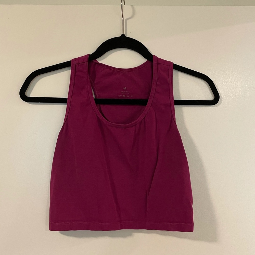 NVGTN crop top